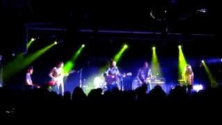 Mojave 3 - Sarah - 2012-08-30 - The Wall - Taipei Taiwan