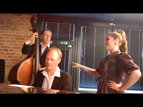 REINGEHÖRT! mit Devi-Ananda Dahm