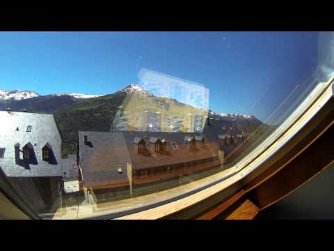 Nice Townhouse with large Patio in Mont Val d'Aran