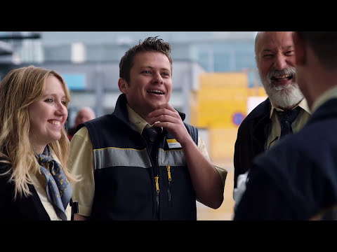 Einblick in den Arbeitsalltag als PostAuto-Fahrerin und -Fahrer