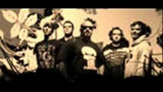 linea 77-Walk like an egyptian