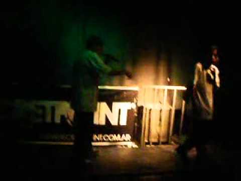 DOZER VS MC NOBREGA.mp4