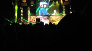 &quot;Rum is The Reason&quot; by Toby Keith Live in Chicago