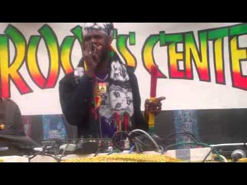 Fitta Warri and Jah Vibes Sound upon the Summerjam grounds