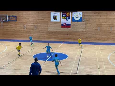MFK Rožňava U12 : FC Košice A U12 1:0 (finále turnaja)