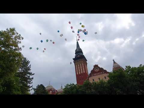 Baloni sa željama na putu u nebo
