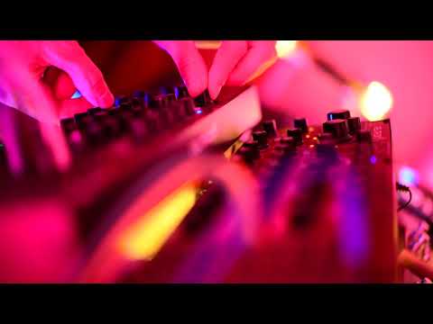 [2020/07/14] Live Techno Jam - 2x Behringer Neutron in "DFAM mode" :)