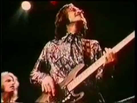 Fortunate Son-Commotion - Creedence Clearwater Revival  Live