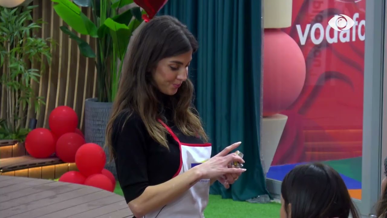 Loredana bisedon me banoret: Nuk e njoh këtë Lori që jam këtu