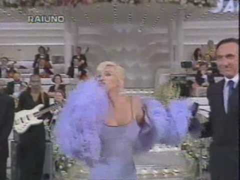 Madonna Interview & Speech @ Sanremo Festival 1995 with Babyface and Pippo Baudo