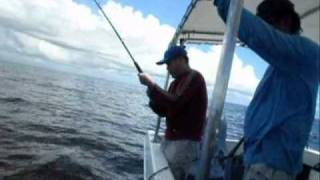 preview picture of video 'Fishing at Mengalum sea Kota Kinabalu Sabah-2 (Nemo Fishing Boat)'