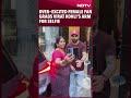 Virat Kohli Over Excited Female Fan Grabs Virat Kohli S Arm For Selfie