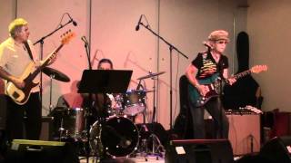 Debbie Davies Band performs: Slow Blues