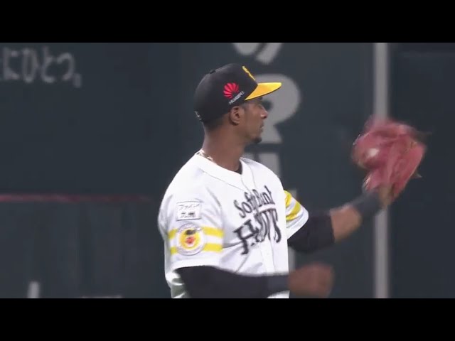 【8回表】松田も拍手!! ホークス・グラシアルの華麗なファインプレー!! 2018/3/4 H-T