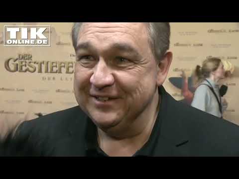 Es Ist Ein Hirn Entsprungen - Oliver Kalkofe