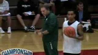 Tom Izzo:  Quick Strikes & Warm-Up Drills for Winning Basketball