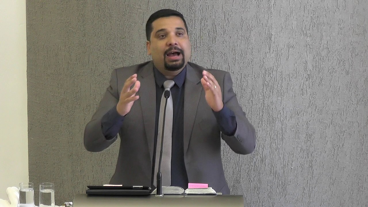 Salmo 62:11 "Uma vez falou Deus, duas vezes ouvi isso: Que o poder pertence a Deus"