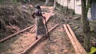 preview picture of video 'Forming Roofing Beams from Coconut Wood. Premlanka Hotel, Sri Lanka.'