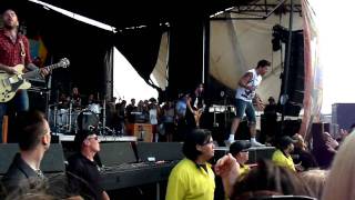 Alexisonfire - We Are The Sound @ The Warped Tour 2009 - Mississauga