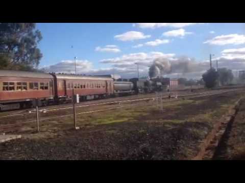 6029- The Dubbo Heritage Train