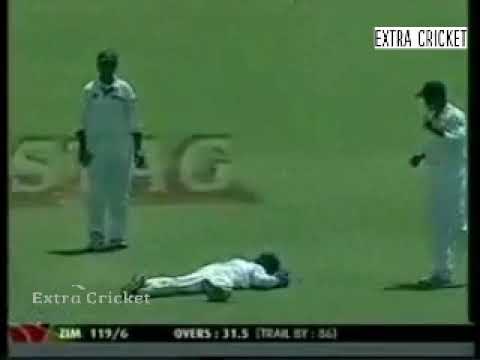 Zaheer Khan Angry for Dropping Three Catches in a Single Over | india vs Zimbabwe