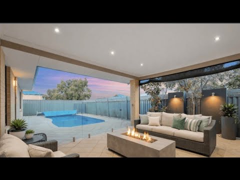 8 Edgar Link, Piara Waters, WA 6112, 4房, 2浴, House