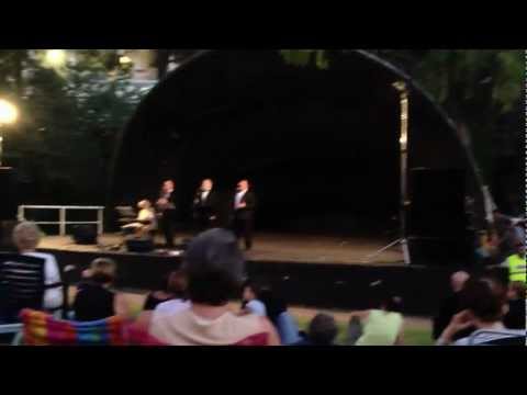 3 (Russian) tenors performance
