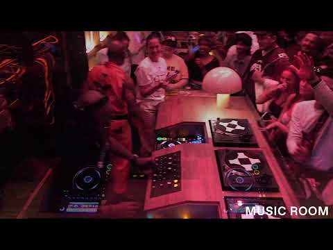 Welcome to DJ Spen's Live in Australia