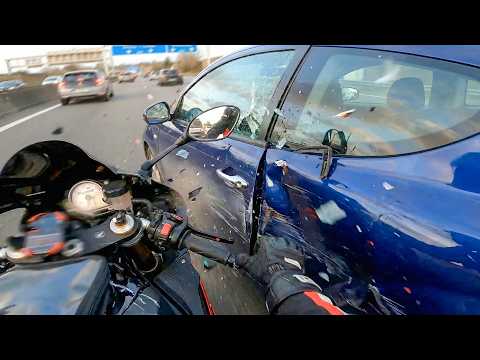 EPIC, CRAZY & INSANE MOTORCYCLE MOMENTS 2025 - BEST OF WEEK  #182