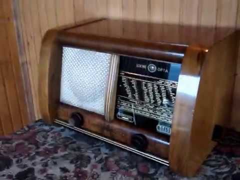 Дуже стильний старий німецький радіоприймач Loewe Opta Rheingold 52 3852W. Прийом на ДВ, СВ та КВ