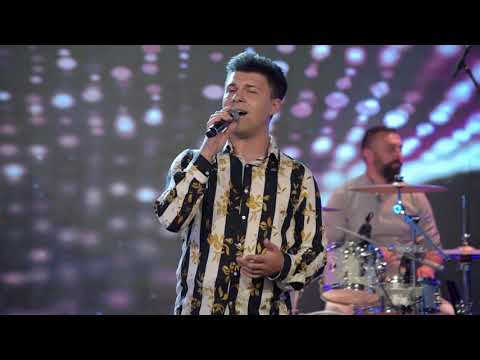 Nenad Kocev i Grupa Molika - Gledaj go srceto (Art Studio Production Live TV Show)