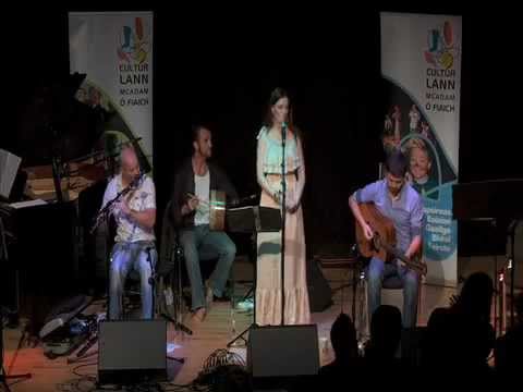 Gaelic Song - Dónall na Gréine - Gráinne Holland & Band
