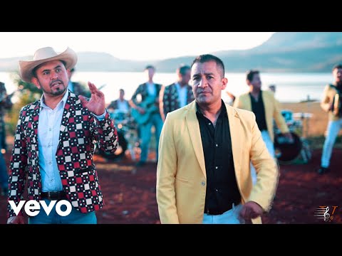 La Victoria De Mexico & La Nueva Rebelion - La Fama de un Calentano