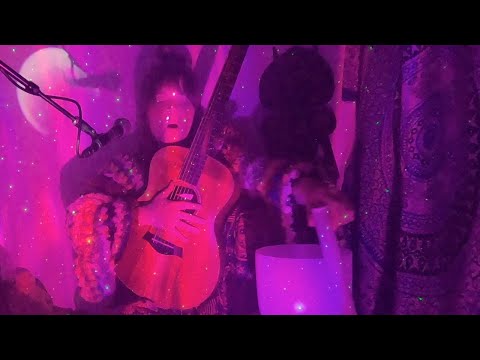 Liz Bills - Wild Woman (2022 NPR Tiny Desk Contest)