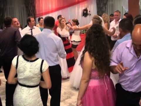 LORENNA la nunta cu formatia-AM ACASA O FETITA