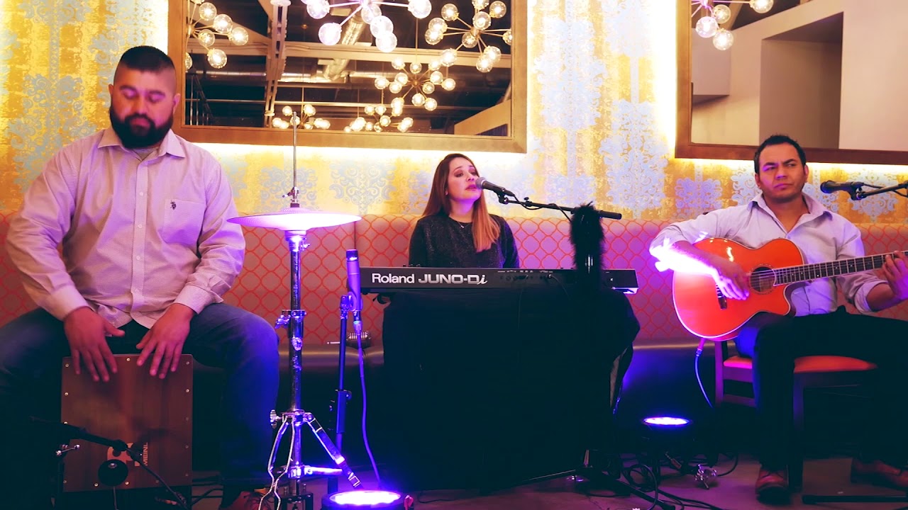 Promotional video thumbnail 1 for Trio bolero jazz of Blue Savannah