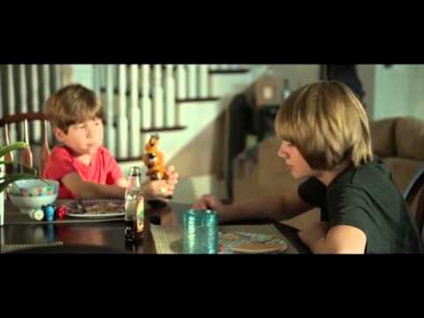 Dark Skies (2013) Official Trailer