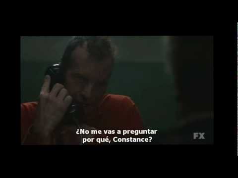 American Horror Story 1x10 - Constance looks daggers at Larry ( Spanish Subs )