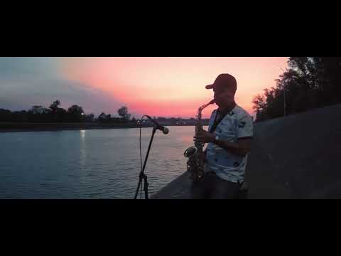 Darte un Beso - Saxophone