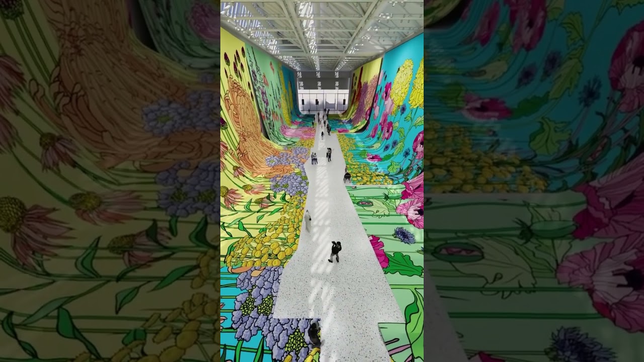 Nature inspired large-scale artwork  #curation  #curator  #immersiveart #molten #moltenimmersiveart