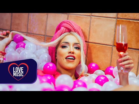 Letícia Bastos - Barbie Versão Atualizada (Love Music)