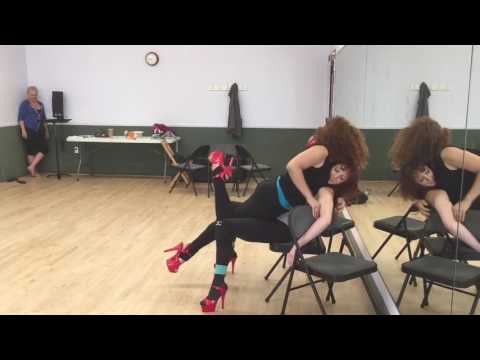 Mini Lap dance w Body Slide