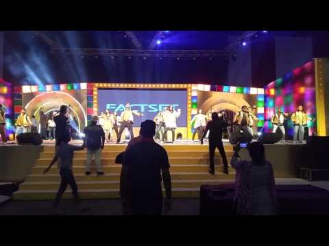 Factset heads' rehearsal b4 their performance