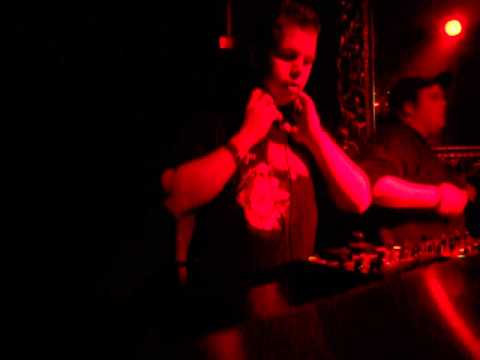 Vive La Frenchcore | HardT3K-Tic vs. Johnny Napalm