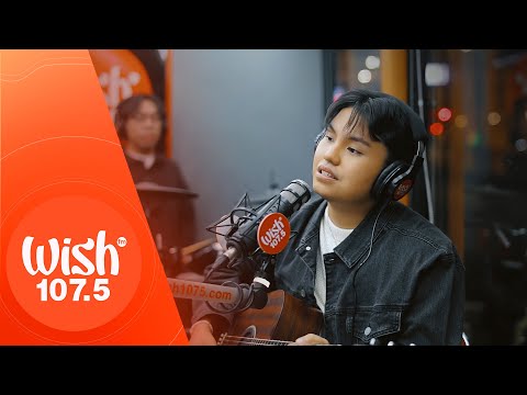 Amiel Sol performs "Sa Bawat Sandali" LIVE on Wish 107.5 Bus