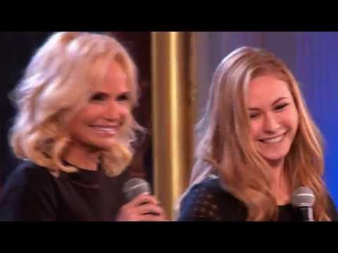 Kristin Chenoweth and Rachel Levy sing "For Good" at Broadway at the White House