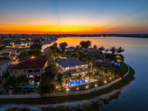 Exquisite two-story estate offers breathtaking lake views! - 5383 SW 186th Way, Miramar, FL 33029