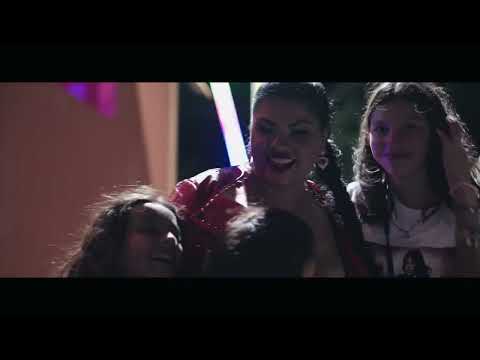 Christi Lux Performing Live with DJ Kane