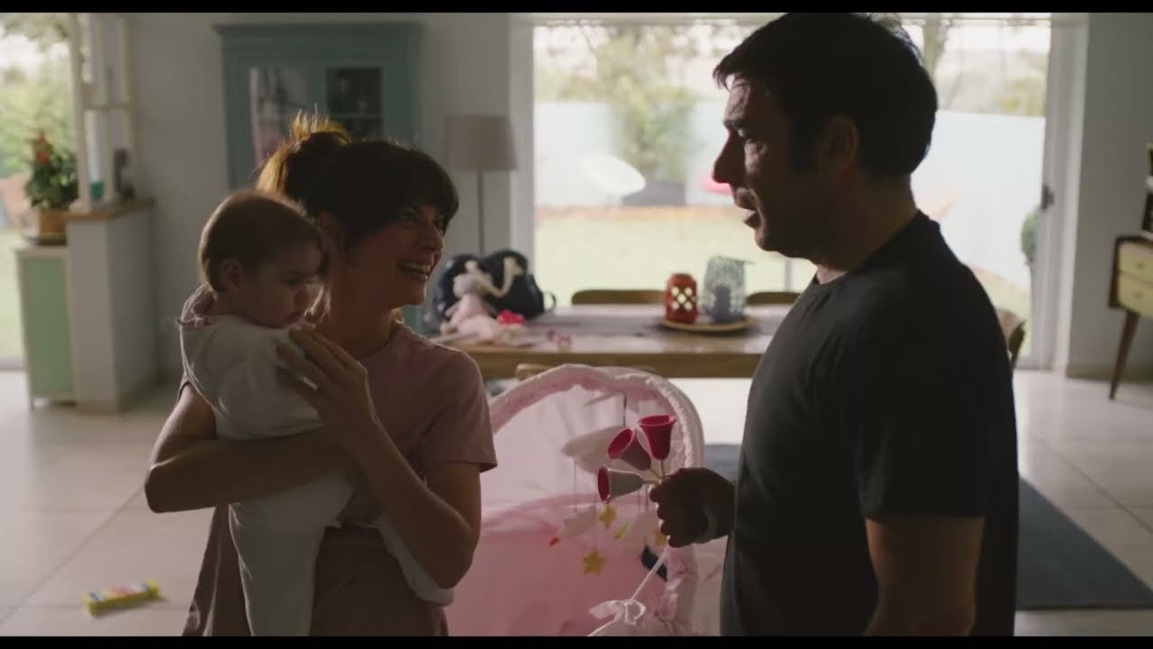 Miniature de la vidéo "Pas trop tôt" sur Netflix a partir du 16 mars avec Edoardo Leo, Francesca Cavallin... du film Pas trop tôt