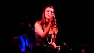 Sara Bareilles Live I Still Haven't Found What I'm Looking For At Joe's Pub NYC 2/17/09